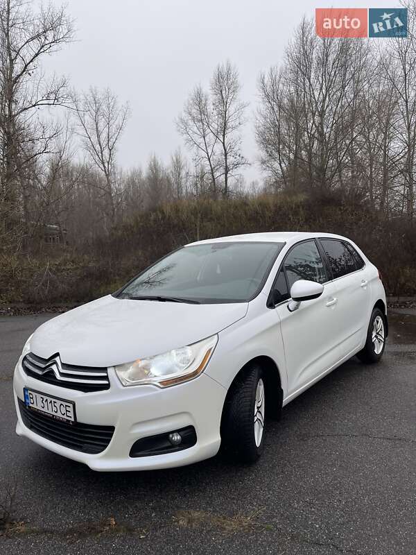 Хэтчбек Citroen C4 2011 в Полтаве