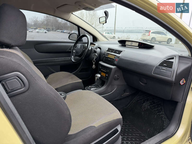 Купе Citroen C4 2006 в Киеве