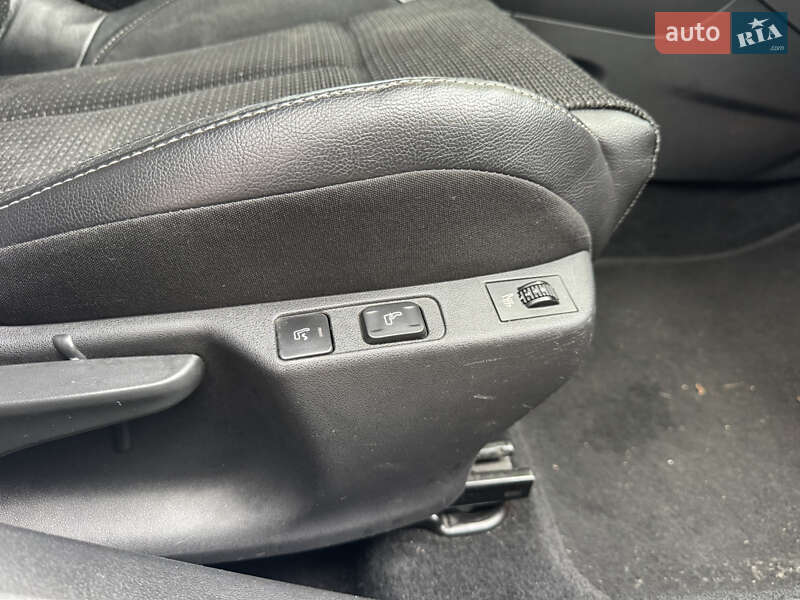 Хетчбек Citroen C4 2012 в Києві фото 9 Хетчбек Citroen C4 2012 в Києві