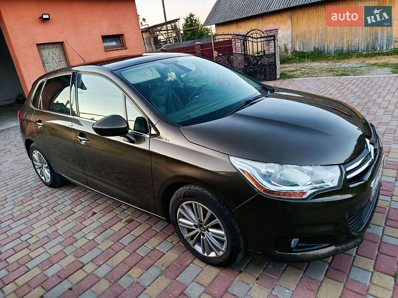 Citroen C4 2011