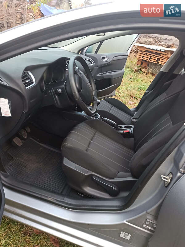 Хэтчбек Citroen C4 2015 в Луцке фото 7 Хэтчбек Citroen C4 2015 в Луцке