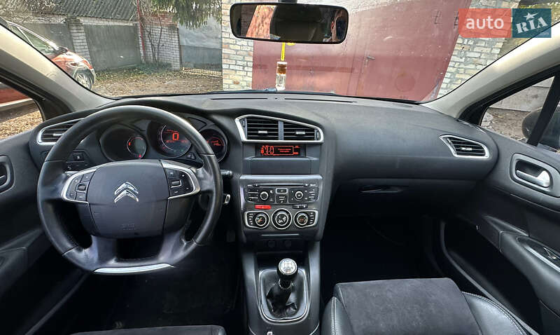 Хетчбек Citroen C4 2014 в Дніпрі