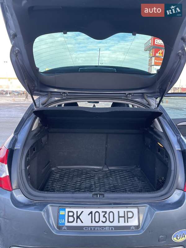 Хетчбек Citroen C4 2012 в Рівному фото 19 Хетчбек Citroen C4 2012 в Рівному