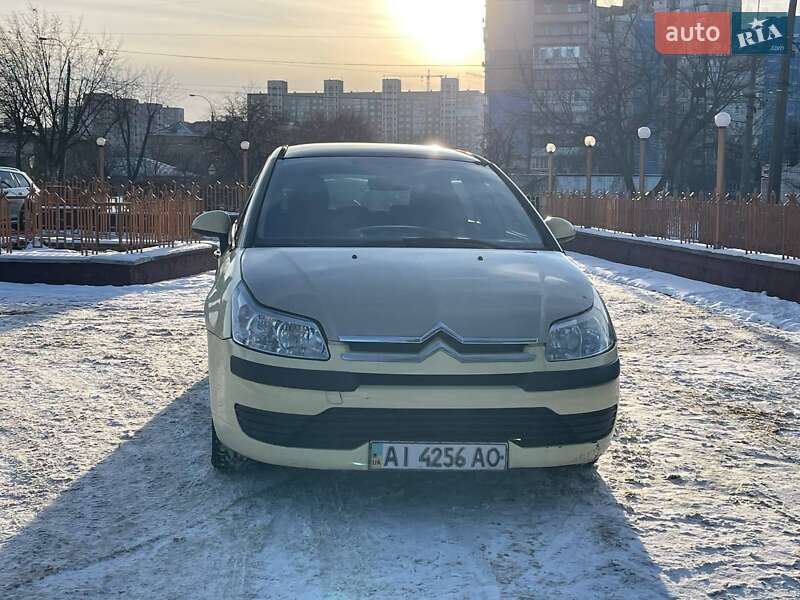 Хетчбек Citroen C4 2007 в Києві фото 12 Хетчбек Citroen C4 2007 в Києві