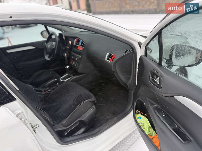 Хэтчбек Citroen C4 2013 в Белой Церкви