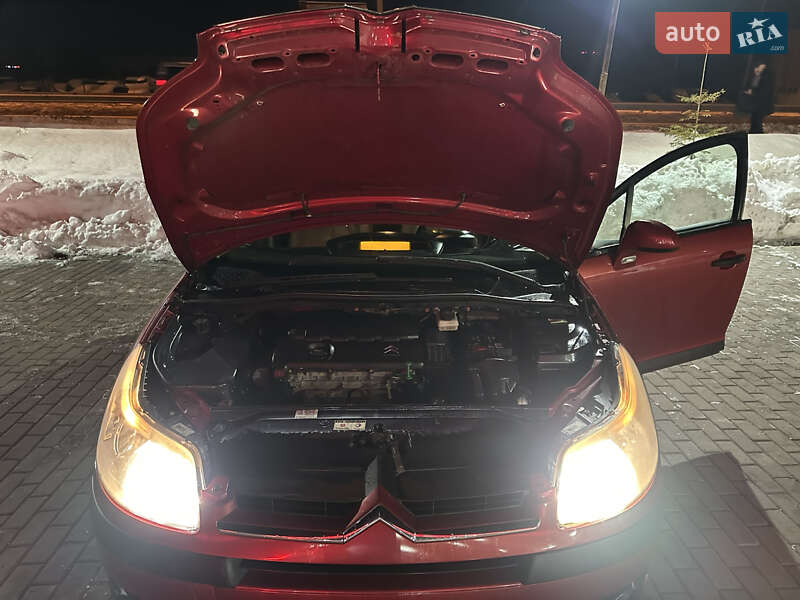 Хэтчбек Citroen C4 2005 в Львове