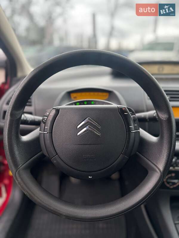 Хэтчбек Citroen C4 2007 в Белогородке фото 22 Хэтчбек Citroen C4 2007 в Белогородке