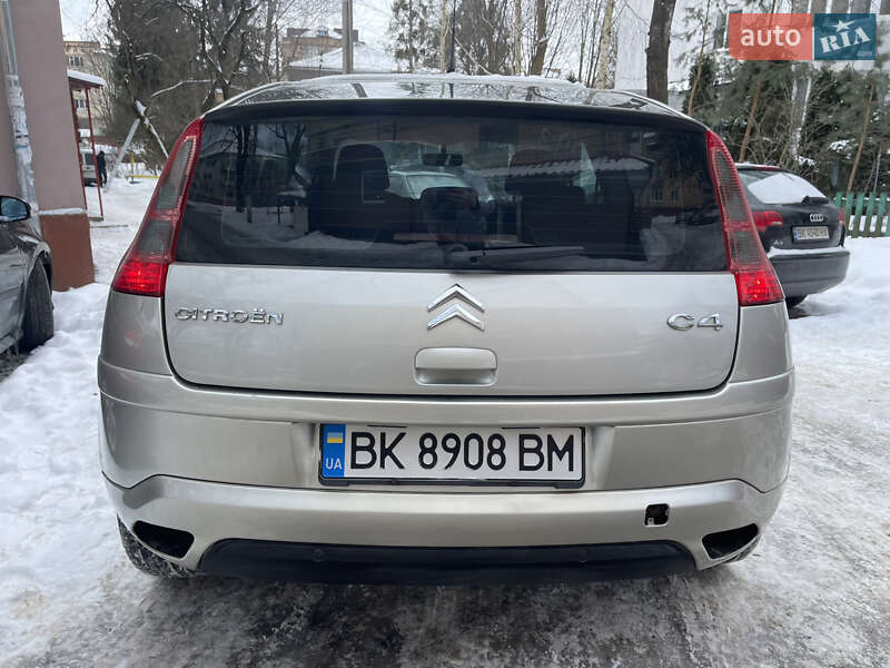 Купе Citroen C4 2008 в Ровно