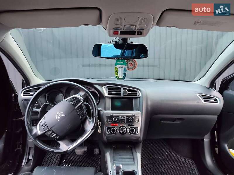 Хэтчбек Citroen C4 2012 в Львове