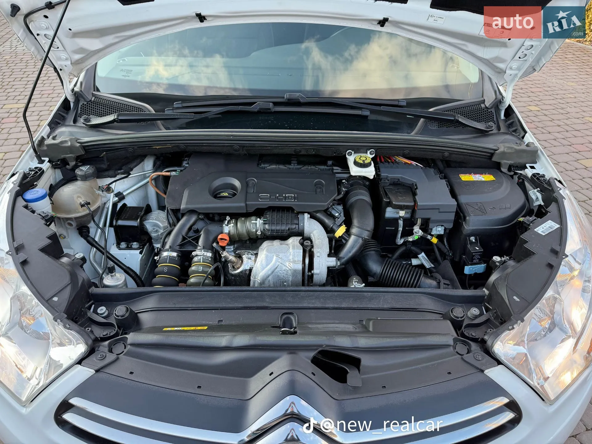 2011 Citroen C4 - мініатюра 10