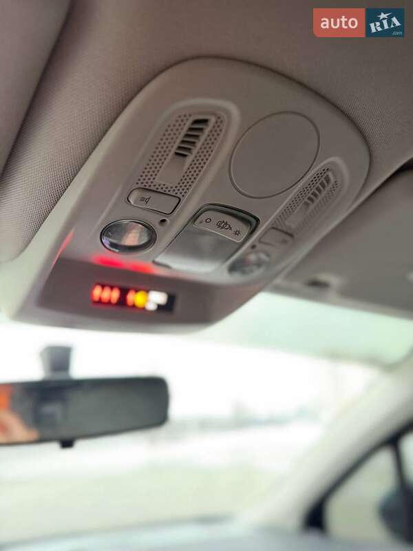 Хэтчбек Citroen C4 2012 в Ивано-Франковске фото 43 Хэтчбек Citroen C4 2012 в Ивано-Франковске