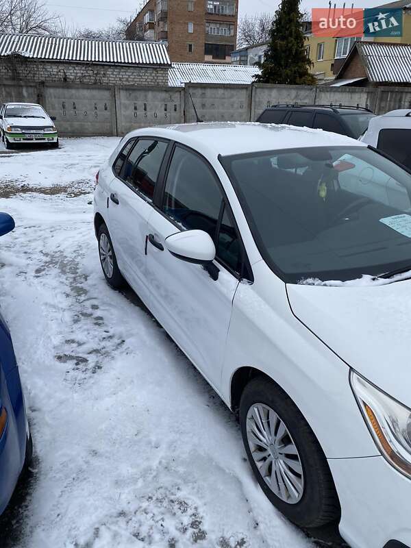 Хетчбек Citroen C4 2011 в Шполі