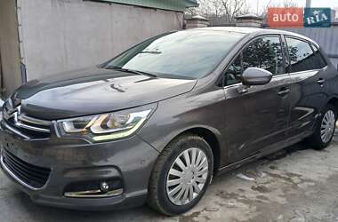 Хэтчбек Citroen C4 2015 в Виннице