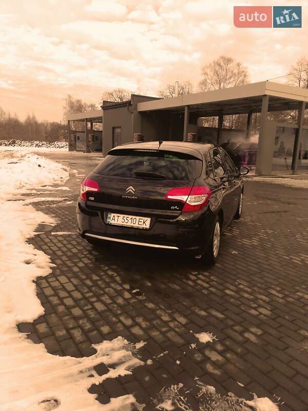 Хэтчбек Citroen C4 2012 в Выгоде фото 5 Хэтчбек Citroen C4 2012 в Выгоде