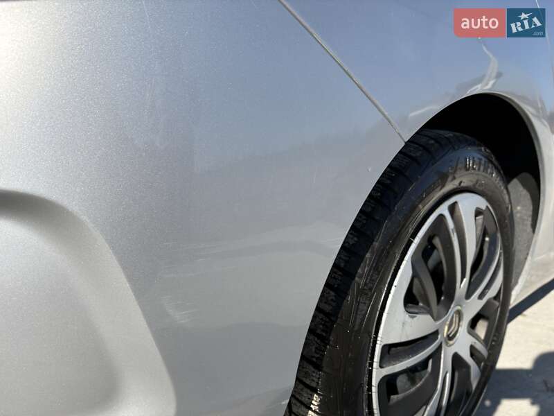 Хетчбек Citroen C4 2011 в Львові