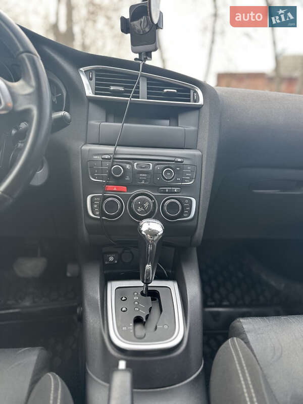 Citroen C4 2012 Citroen C4 2012