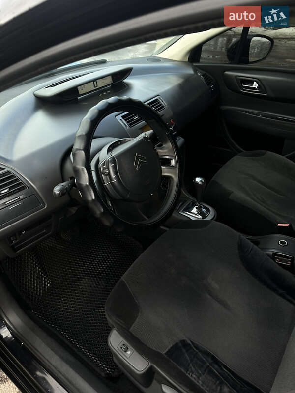 Хетчбек Citroen C4 2010 в Житомирі фото 9 Хетчбек Citroen C4 2010 в Житомирі