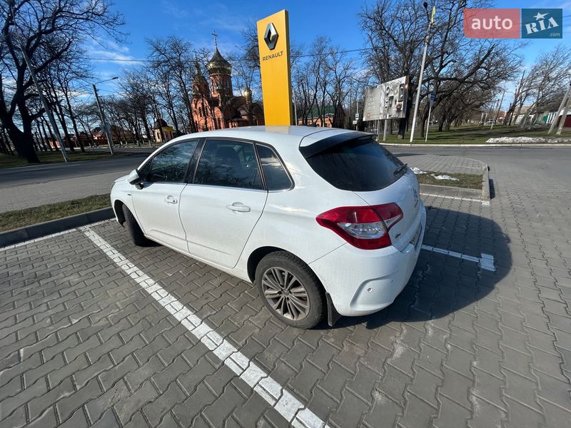Седан Citroen C4 2013 в Ізмаїлі