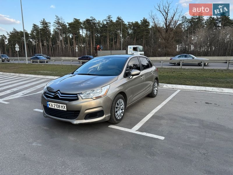 Citroen C4 2011