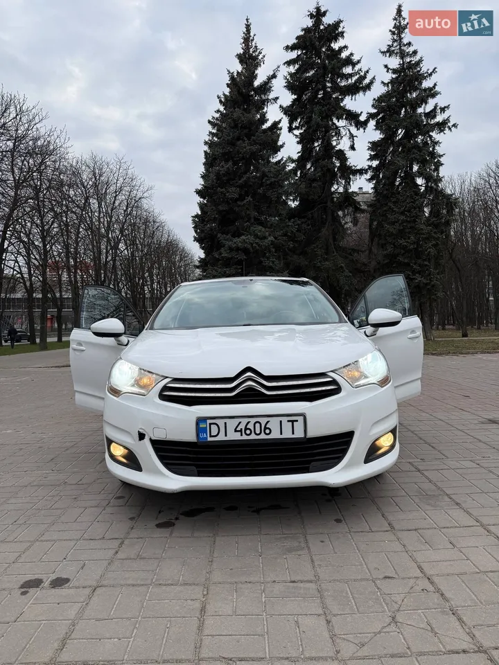 2011 Citroen C4 - мініатюра 10