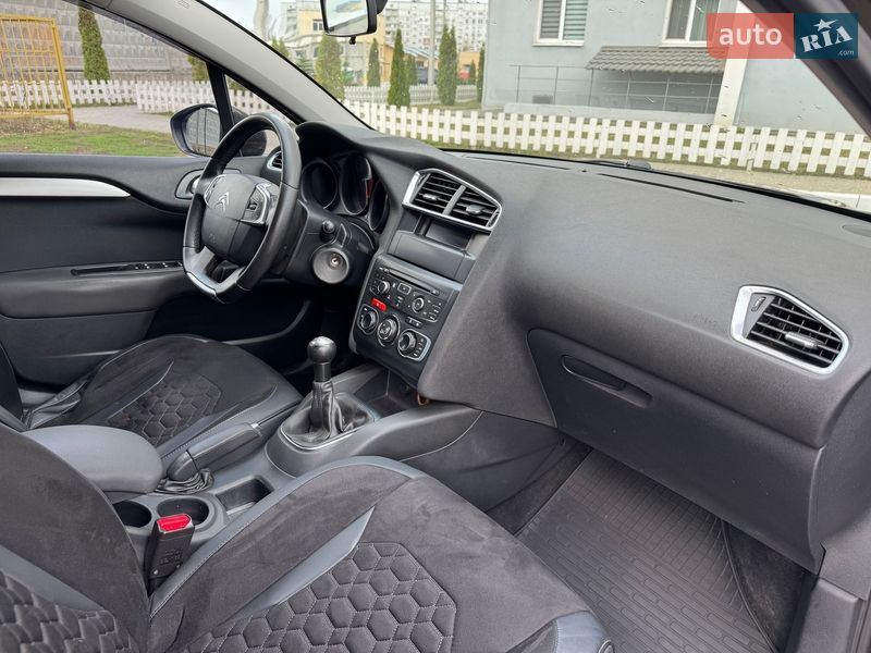 Хэтчбек Citroen C4 2013 в Харькове
