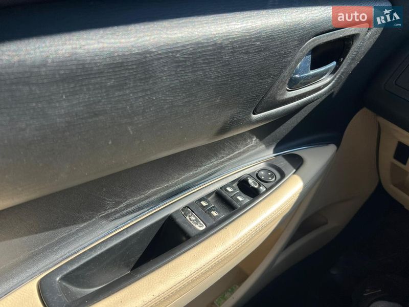 Хэтчбек Citroen C4 2005 в Киеве фото 5 Хэтчбек Citroen C4 2005 в Киеве