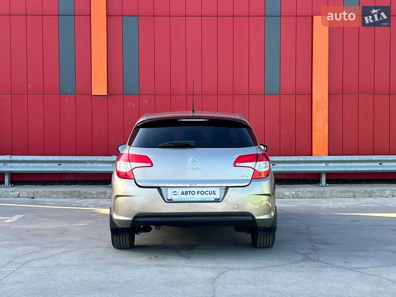 Хэтчбек Citroen C4 2013 в Киеве