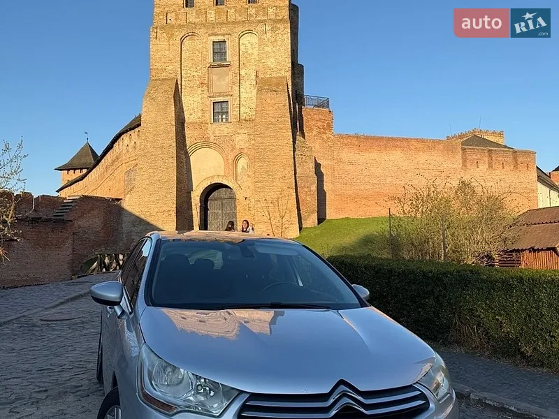 Citroen C4 2011