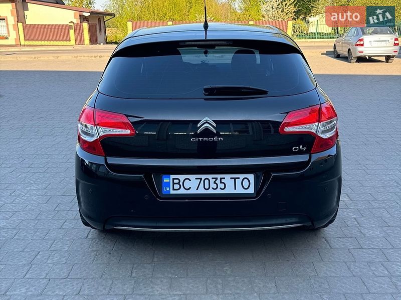 Хетчбек Citroen C4 2011 в Буську
