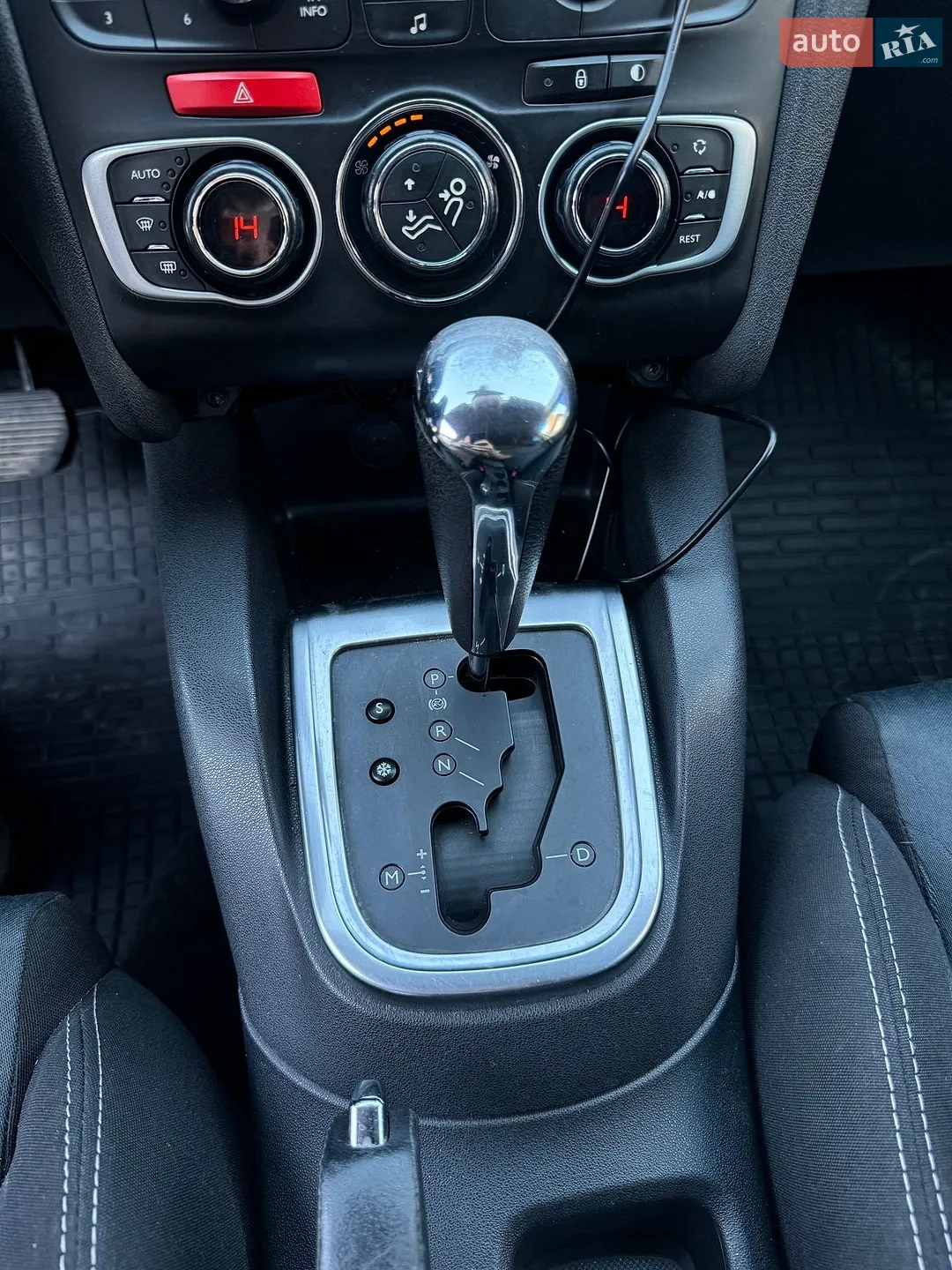2011 Citroen C4 - мініатюра 21