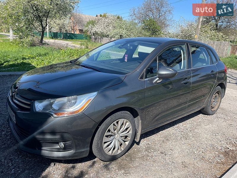 Хэтчбек Citroen C4 2013 в Киеве