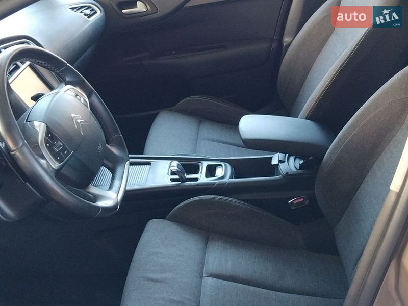 Хэтчбек Citroen C4 2015 в Белой Церкви фото 5 Хэтчбек Citroen C4 2015 в Белой Церкви