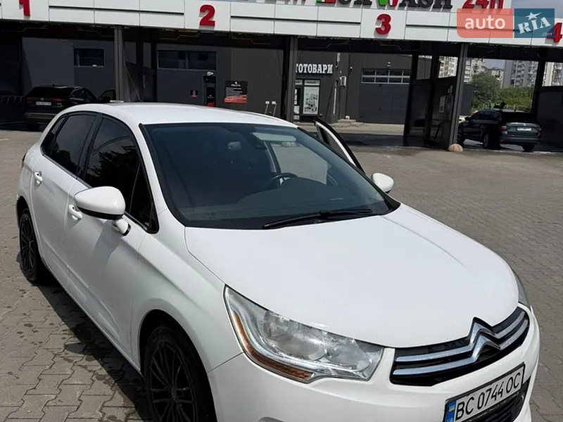 Citroen C4 2011