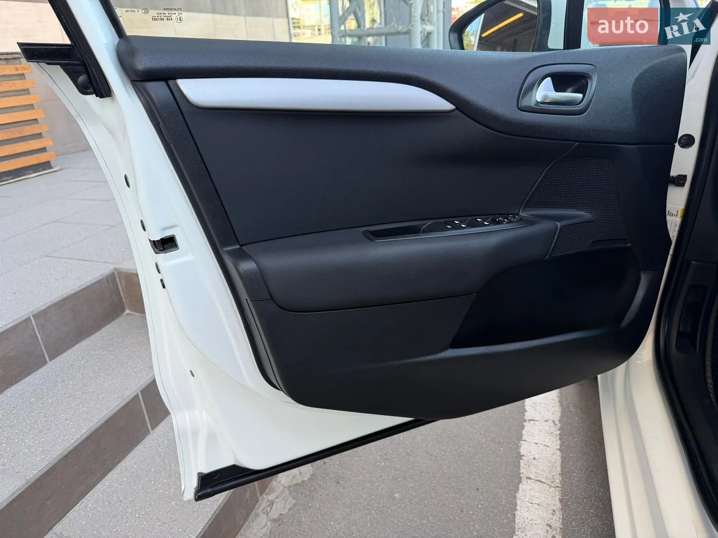 2017 Citroen C4 - мініатюра 63