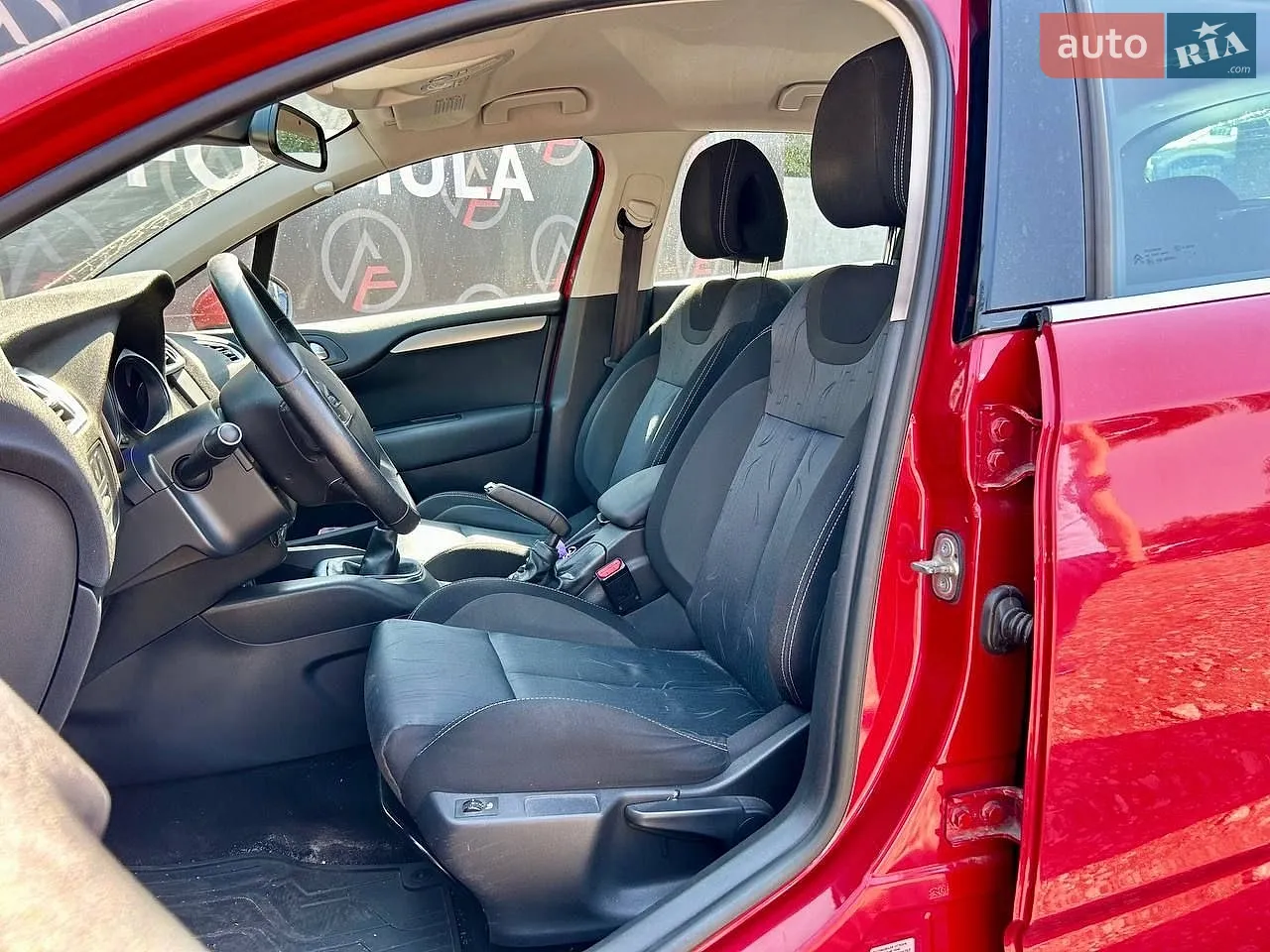 2013 Citroen C4 - мініатюра 11