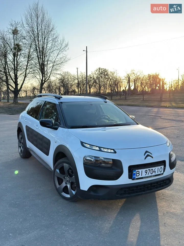 2017 Citroen C4 Cactus - мініатюра 24