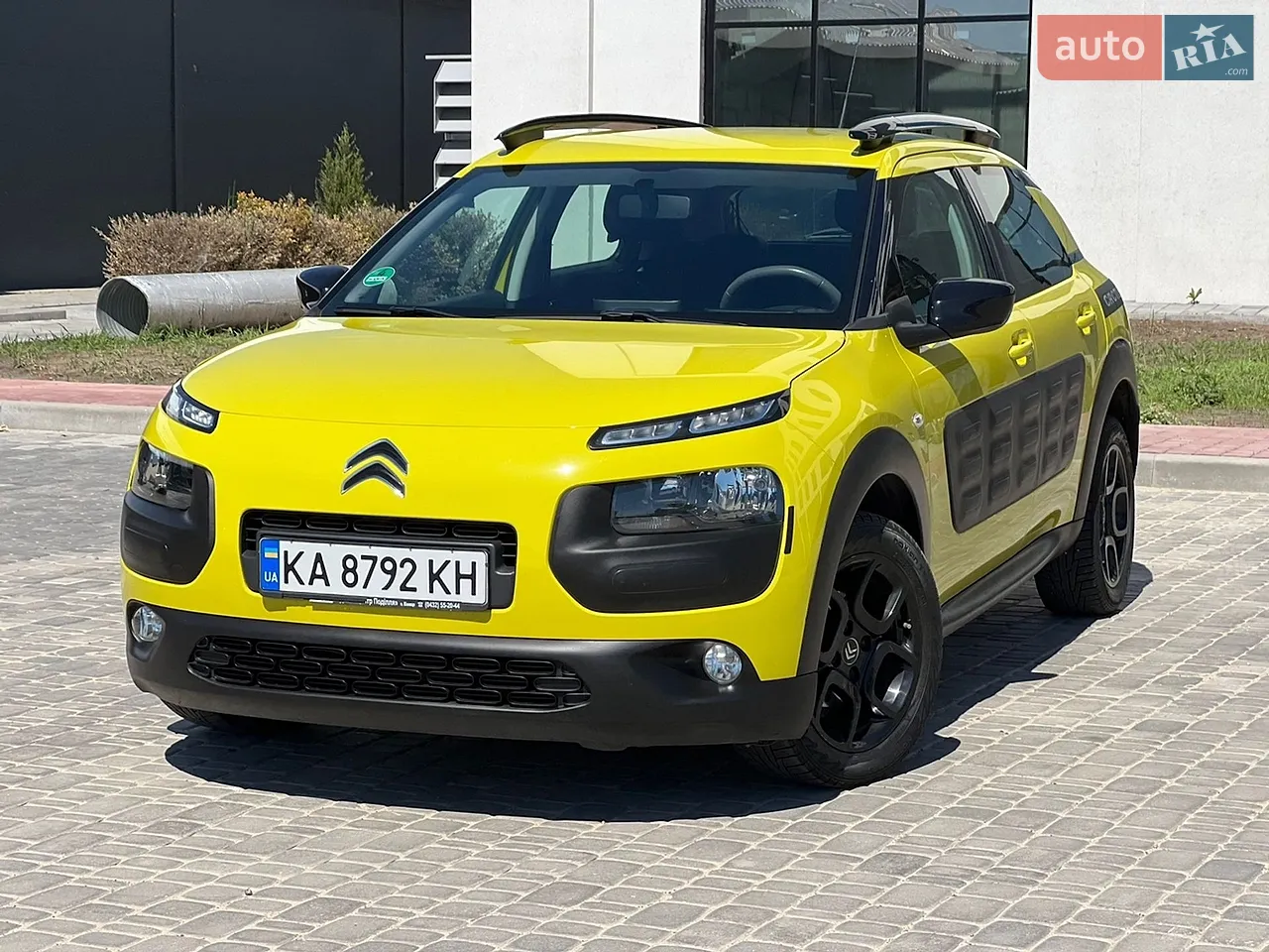 2017 Citroen C4 Cactus - мініатюра 20