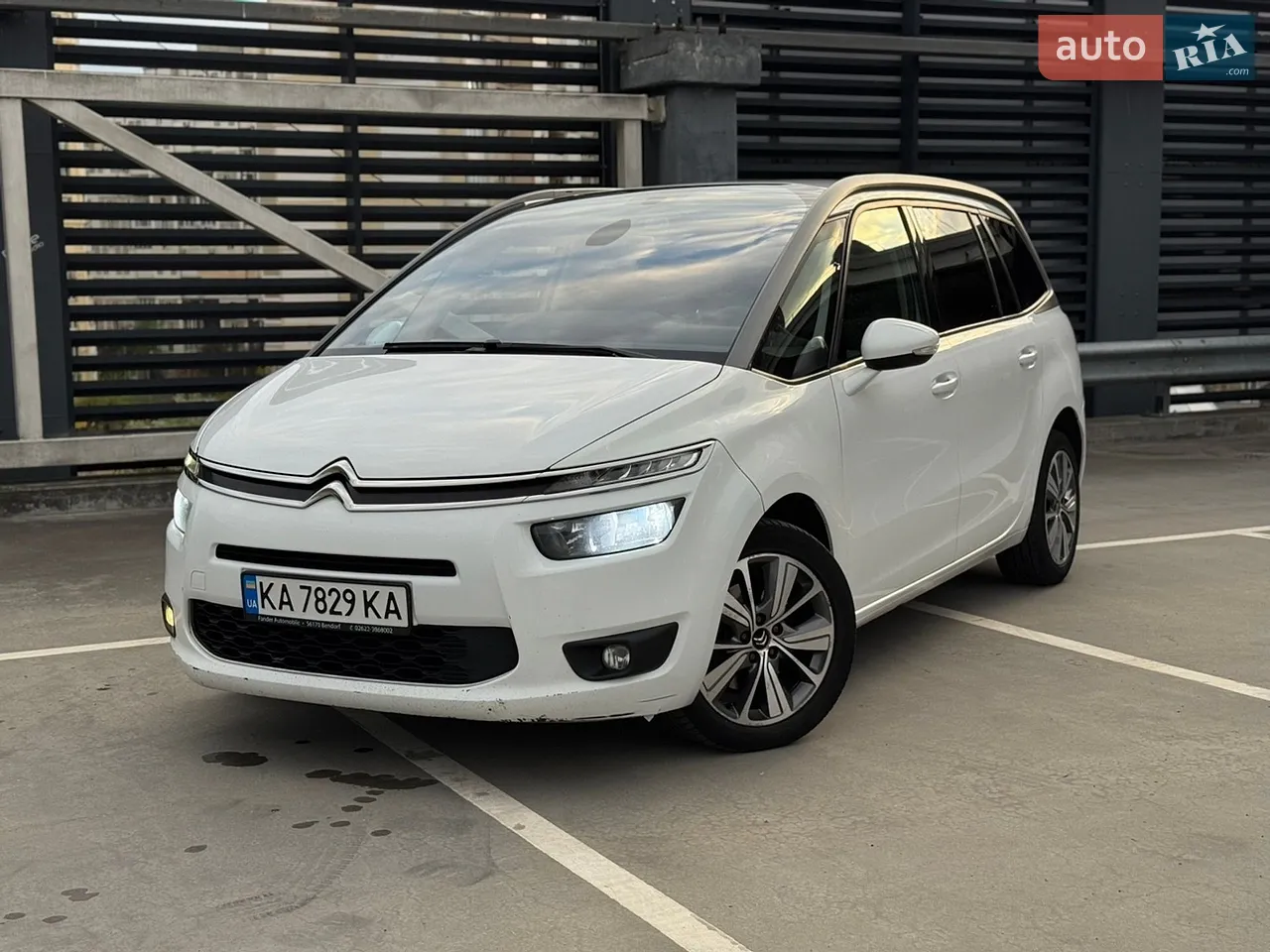 2016 Citroen C4 Picasso - мініатюра 27