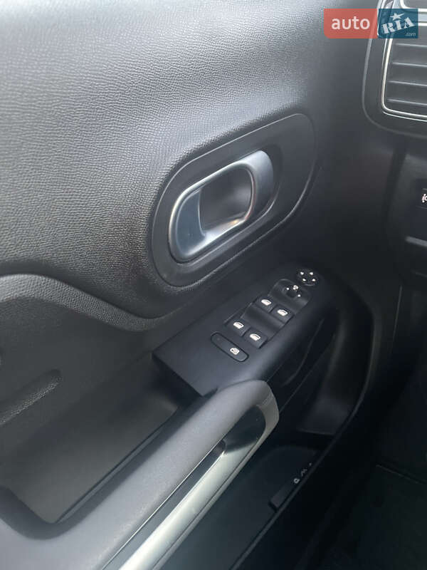 Внедорожник / Кроссовер Citroen C5 Aircross 2019 в Ужгороде