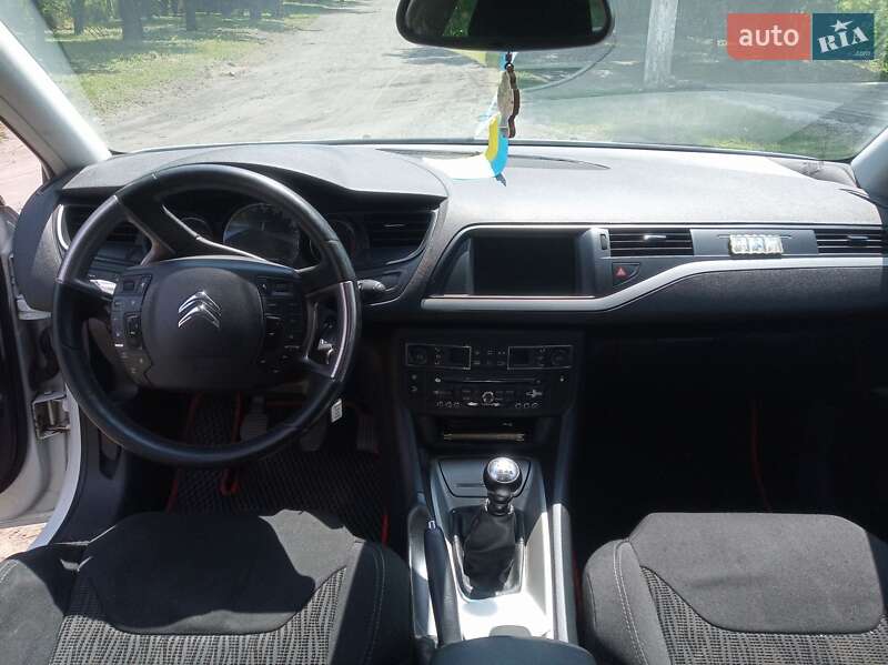 Универсал Citroen C5 2012 в Конотопе