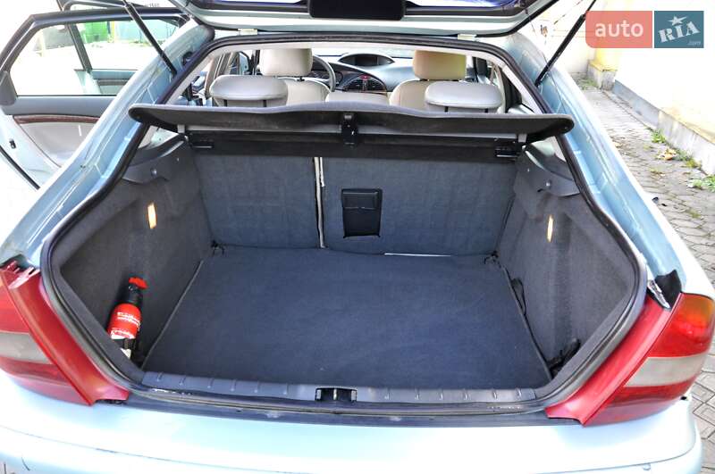 Седан Citroen C5 2001 в Львові