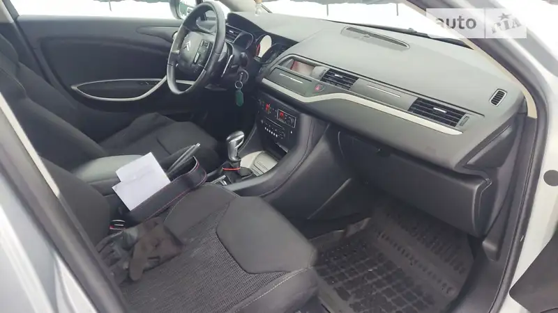 Citroen C5 2011 VIN VF7RW9HR8BL512387 фото оголошення 11 з 42