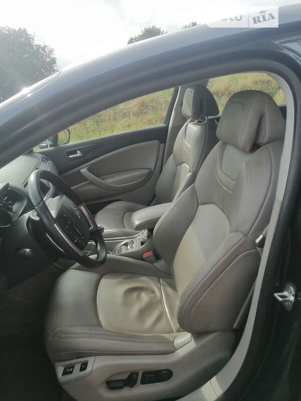 Седан Citroen C5 2010 в Городку