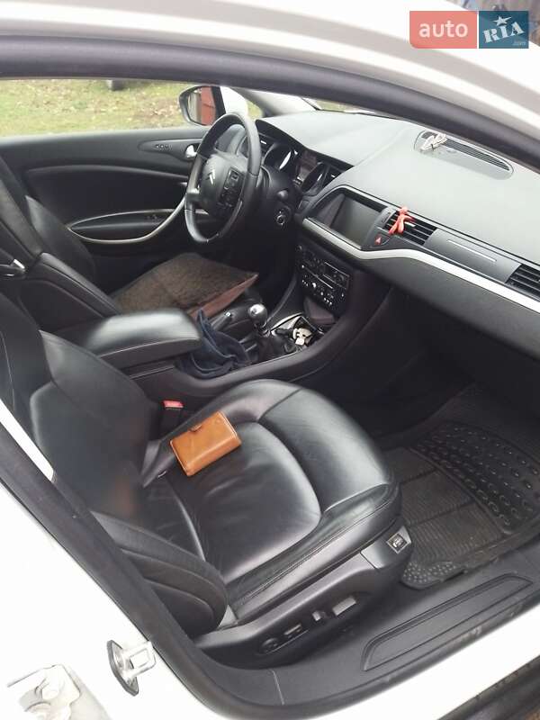 Універсал Citroen C5 2010 в Зарічному