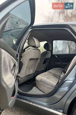 Седан Citroen C5 2006 в 