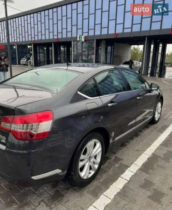 Седан Citroen C5 2012 в 
