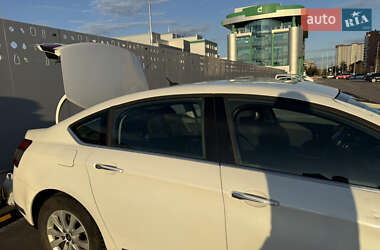Седан Citroen C5 2012 в 