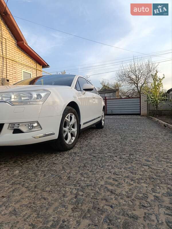 Седан Citroen C5 2010 в 