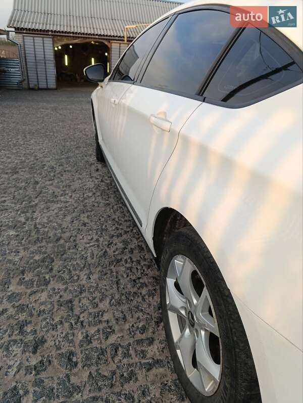 Седан Citroen C5 2010 в Липовце