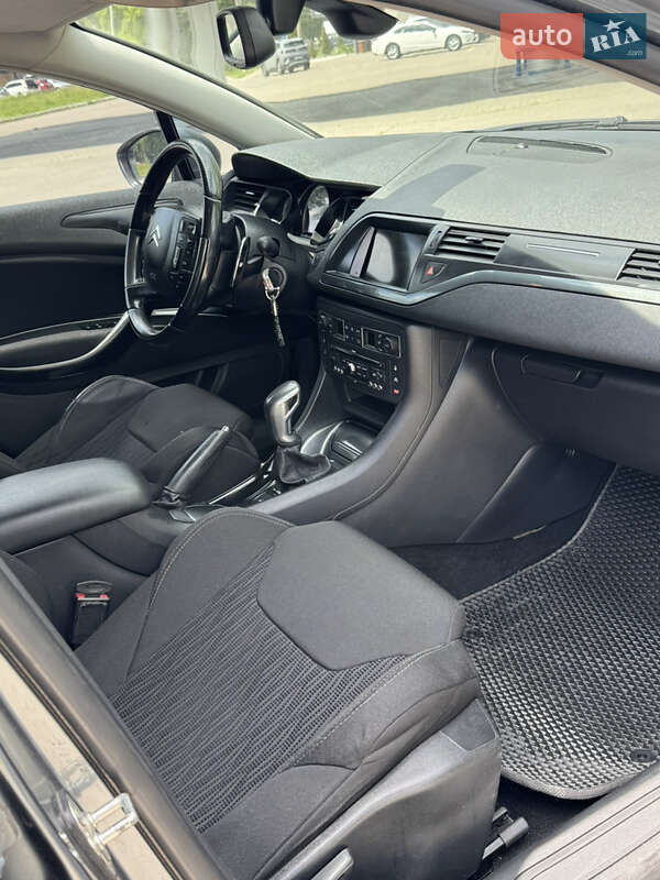 Седан Citroen C5 2012 в Черкассах